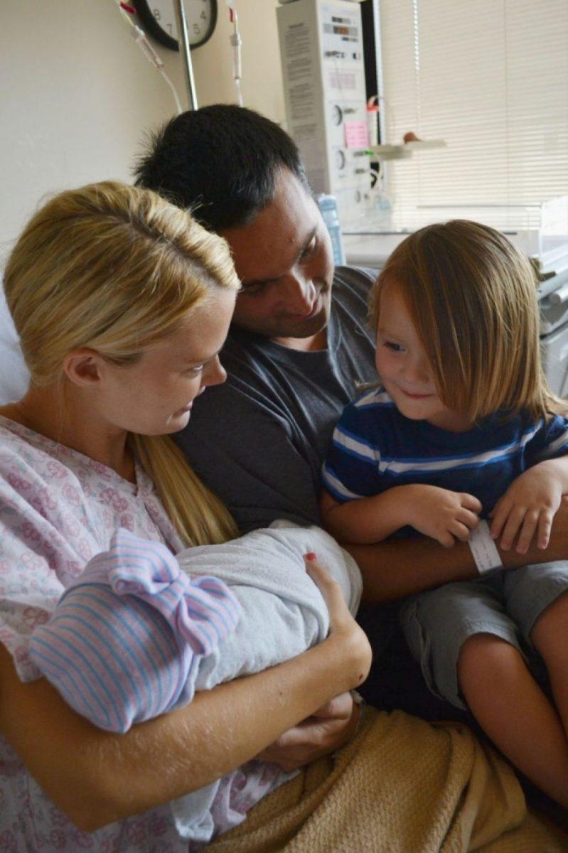 Mark and Kirsten Hall celebrate the birth of their daughter, Naomi.