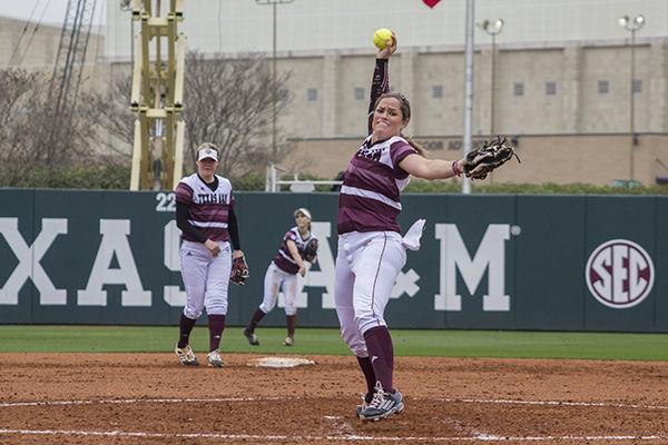 Timothy Lai — THE BATTALION
Senior pitcher Rachel Fox winds up at home during the Aggie Classic last weekend. 
