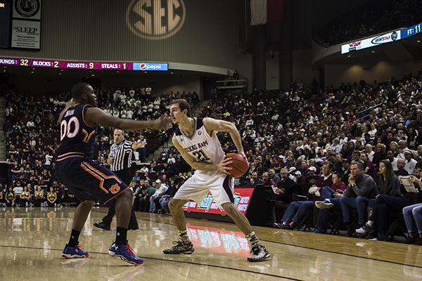 Tim Lai — THE BATTALION
Junior guard Alex Caruso said he is healthy now after playing sick against Alabama.
