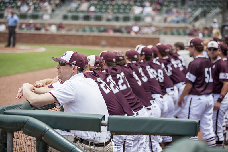 Baseball vs. UTA (4-2)