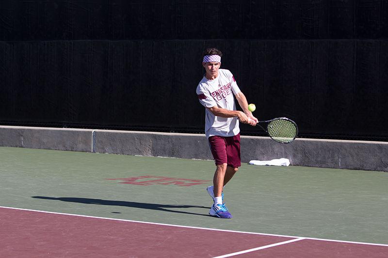 Aggie+mens+tennis+looks+to+capture+seventh+straight%2C+womens+match+cancelled