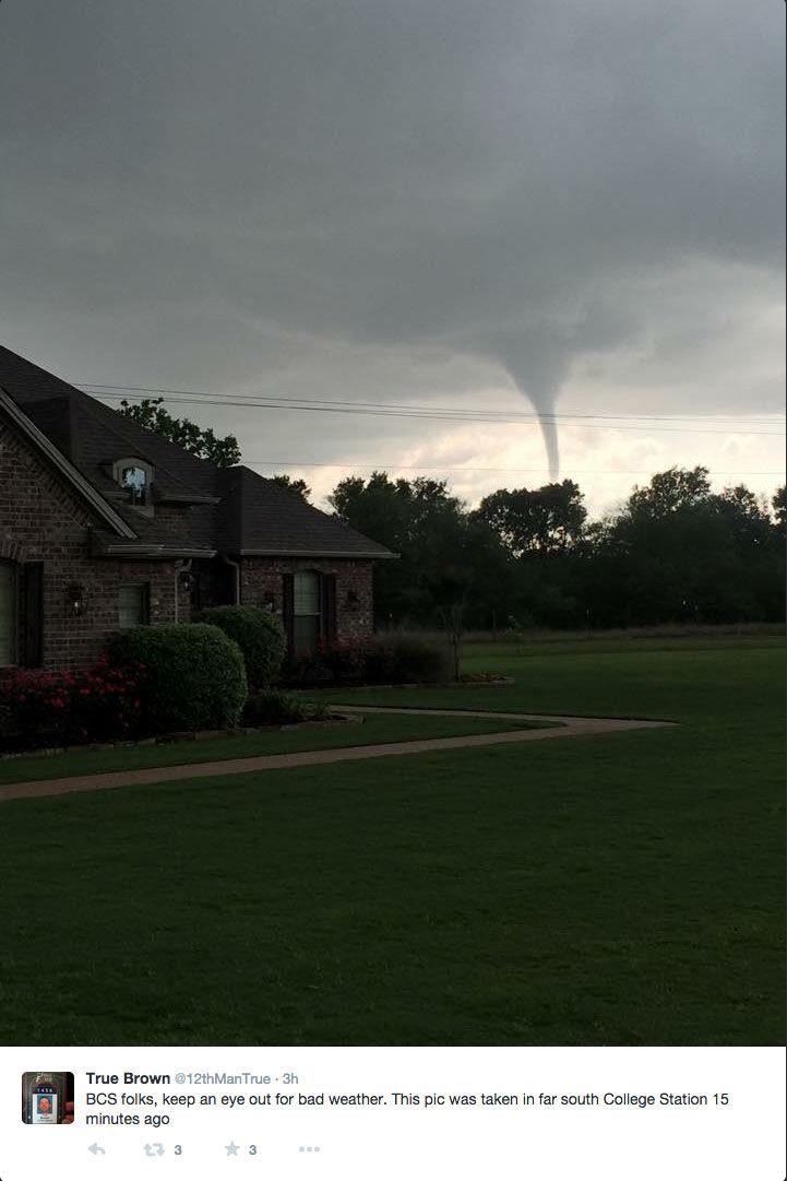 Funnel+clouds+seen+in+Brazos+County