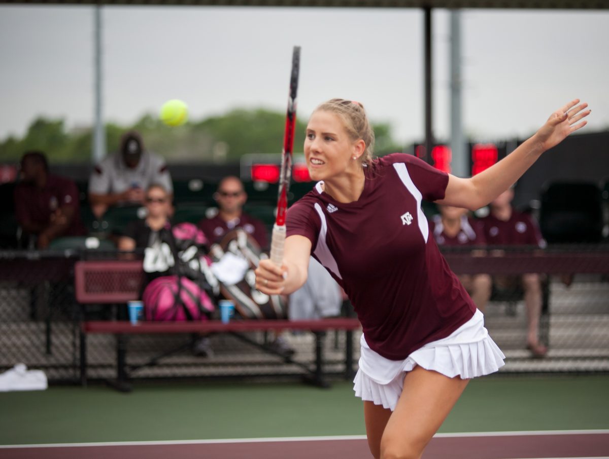 Rachel+Pierson+goes+for+a+volley+during+her+doubles+match+against+Alcorn+State%2C+on+Saturday%2C+May+9th.%26%23160%3B