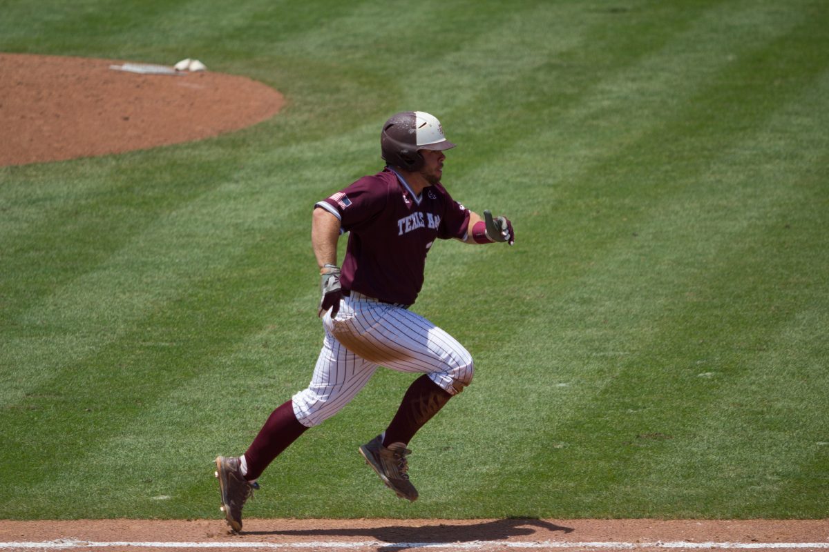 Mitchell Nau runs to first base during the NCAA Regionals game vs Coastal on Sunday, May 31st.&#160;