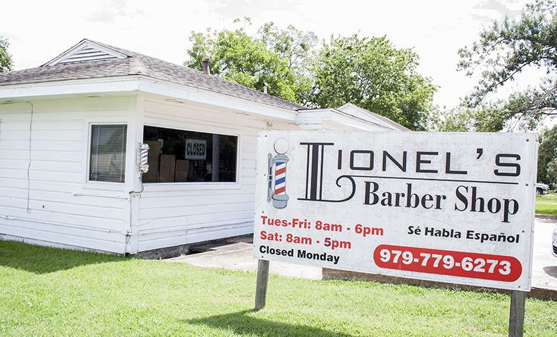 Lionels+Barbershop