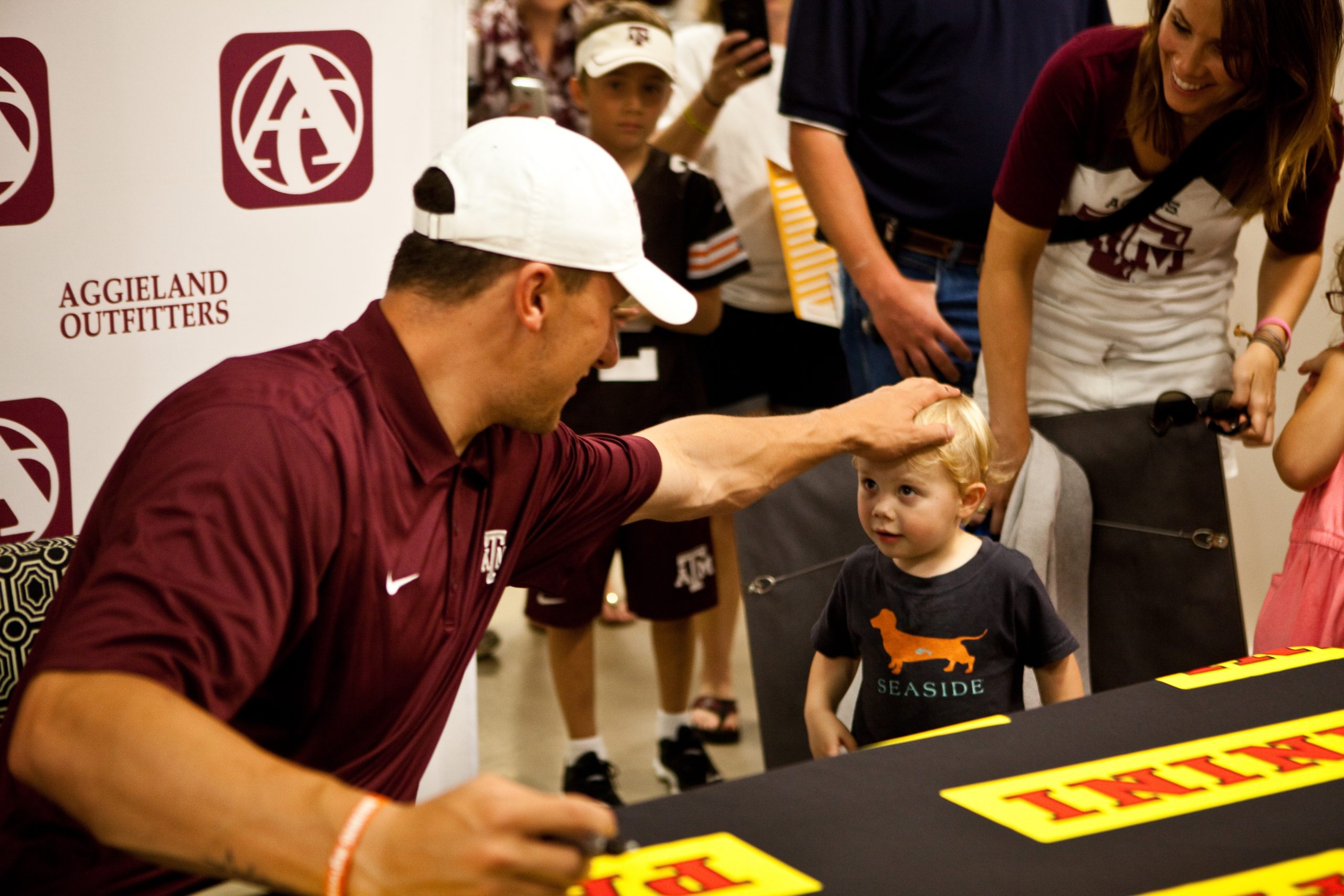 Johnny+Manziel+visits+Aggieland