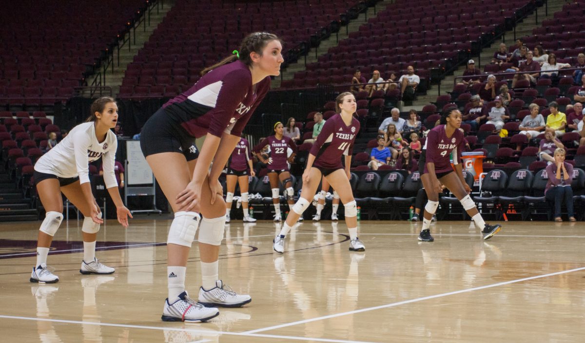 The Maroon team prepares to receive during their scrimmage on Tuesday, August 24th.&#160;