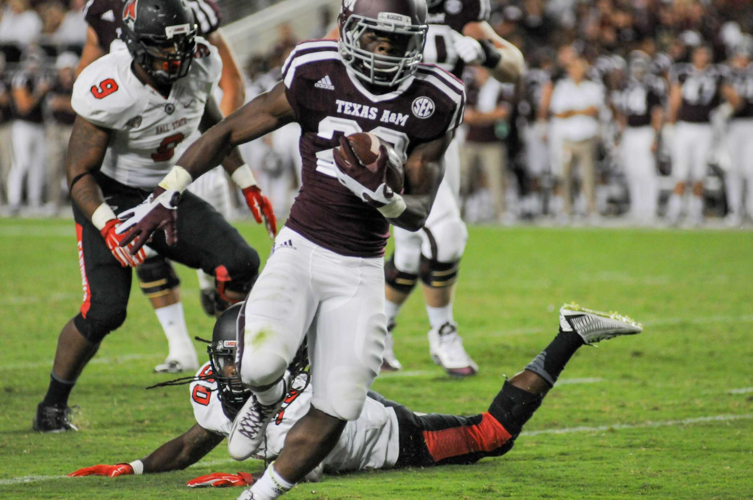 Explosive first half guides A&M to 56-23 win over Ball State