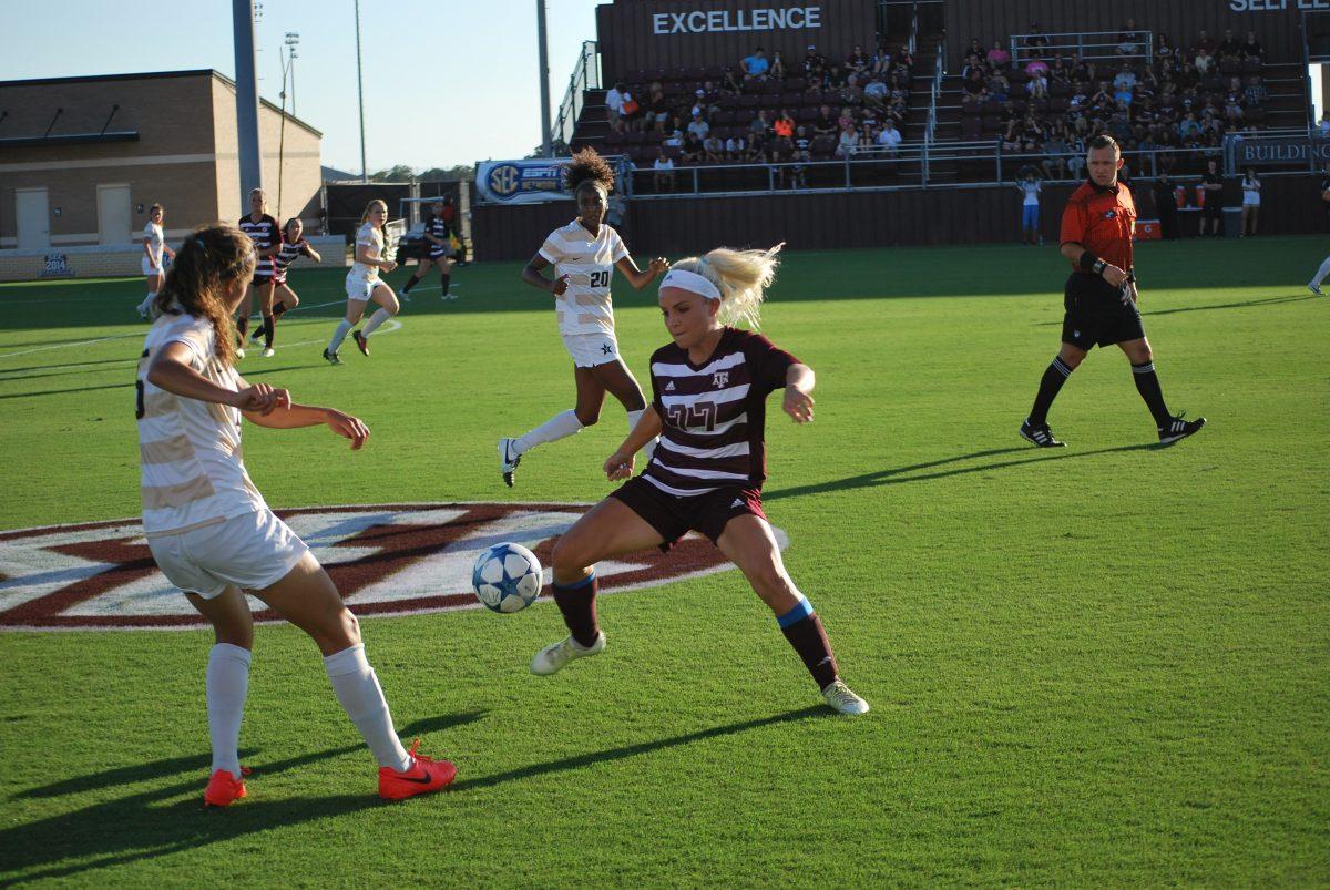 Mikaela+Harvey+attempts+to+dribble+past+defender+in+1-0+win+over+Vanderbilt