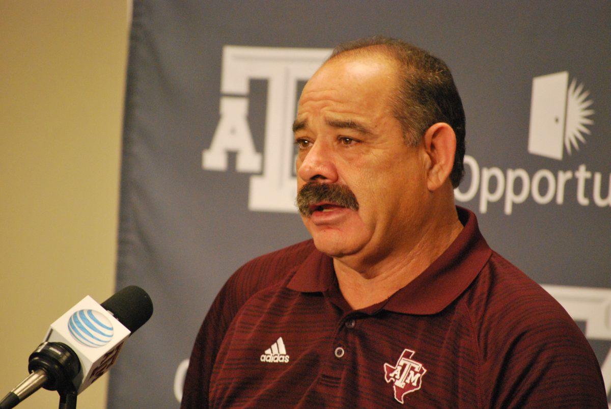 John+Chavis+said+he+is+excited+to+face+LSU+on+Saturday.+Chavis+coached+the+Tigers+from+2009-2014.