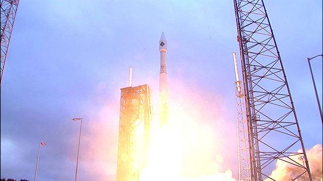 Atlas V Rocket Launching