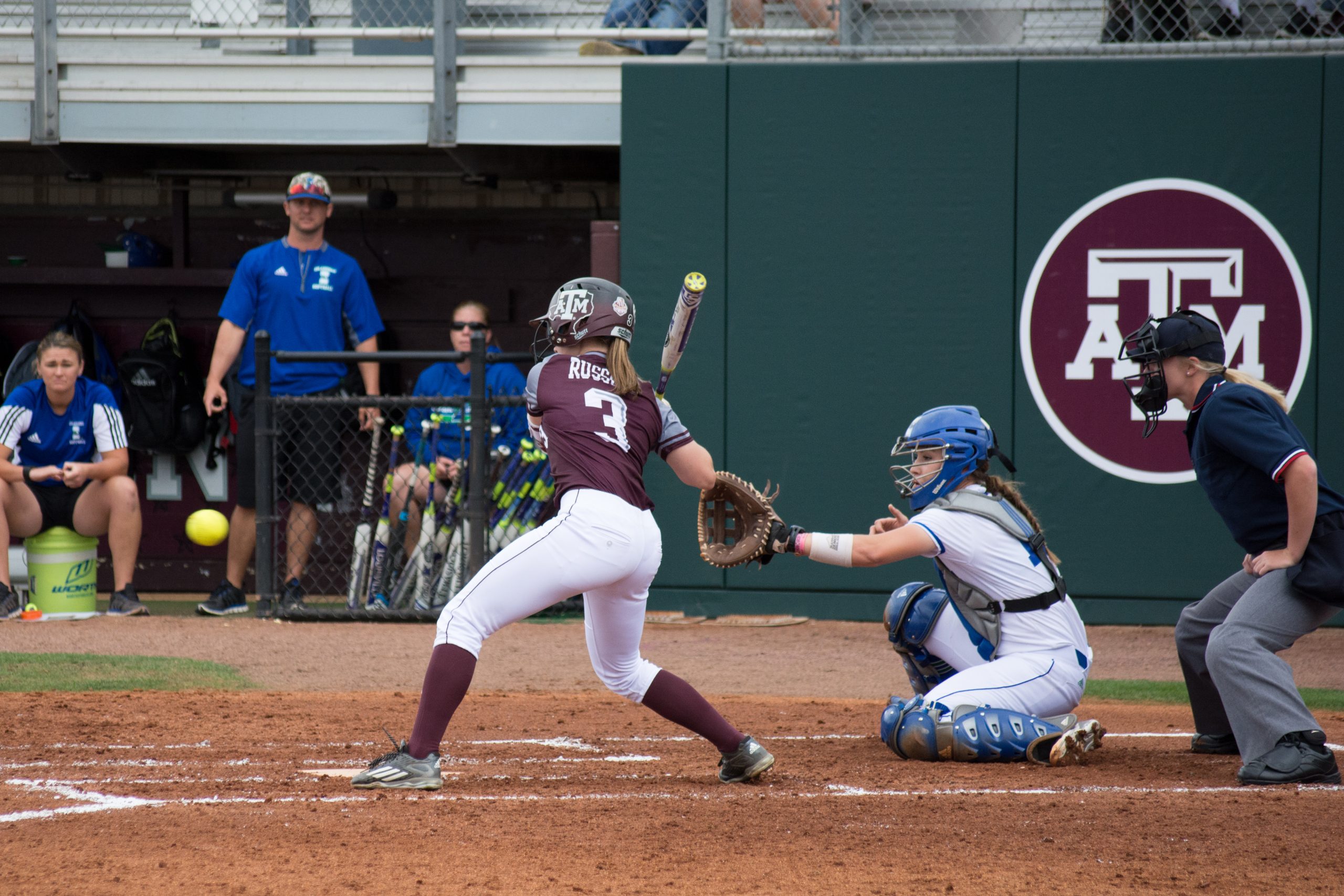 Softball+vs.+Texas+A%26M+Corpus+Christi