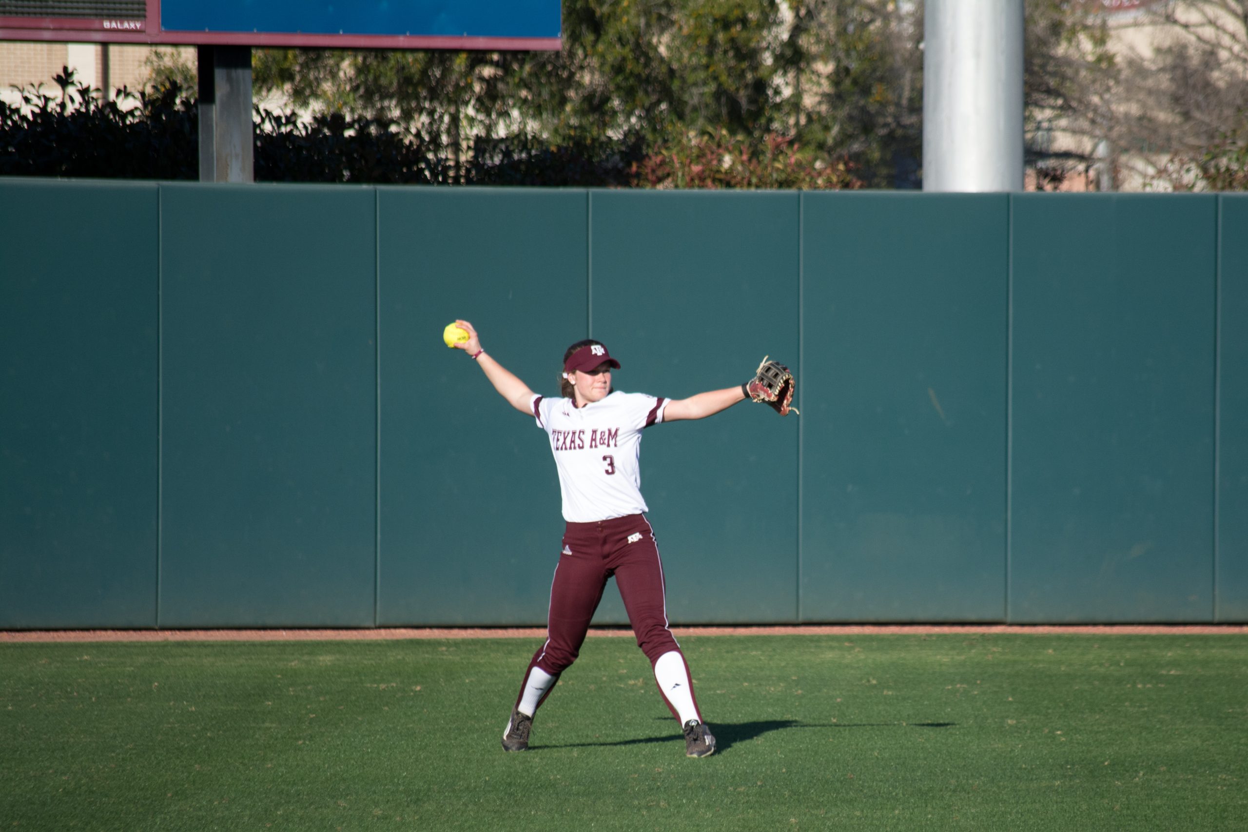 Softball+vs.+UCLA