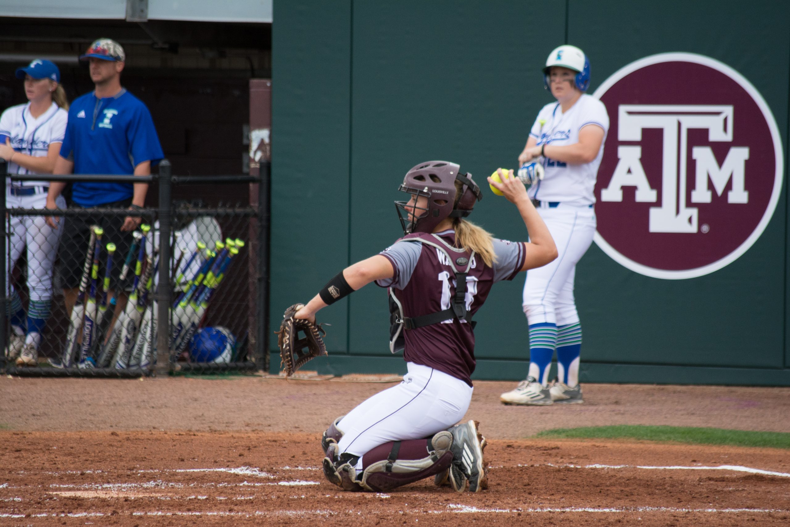 Softball+vs.+Texas+A%26M+Corpus+Christi