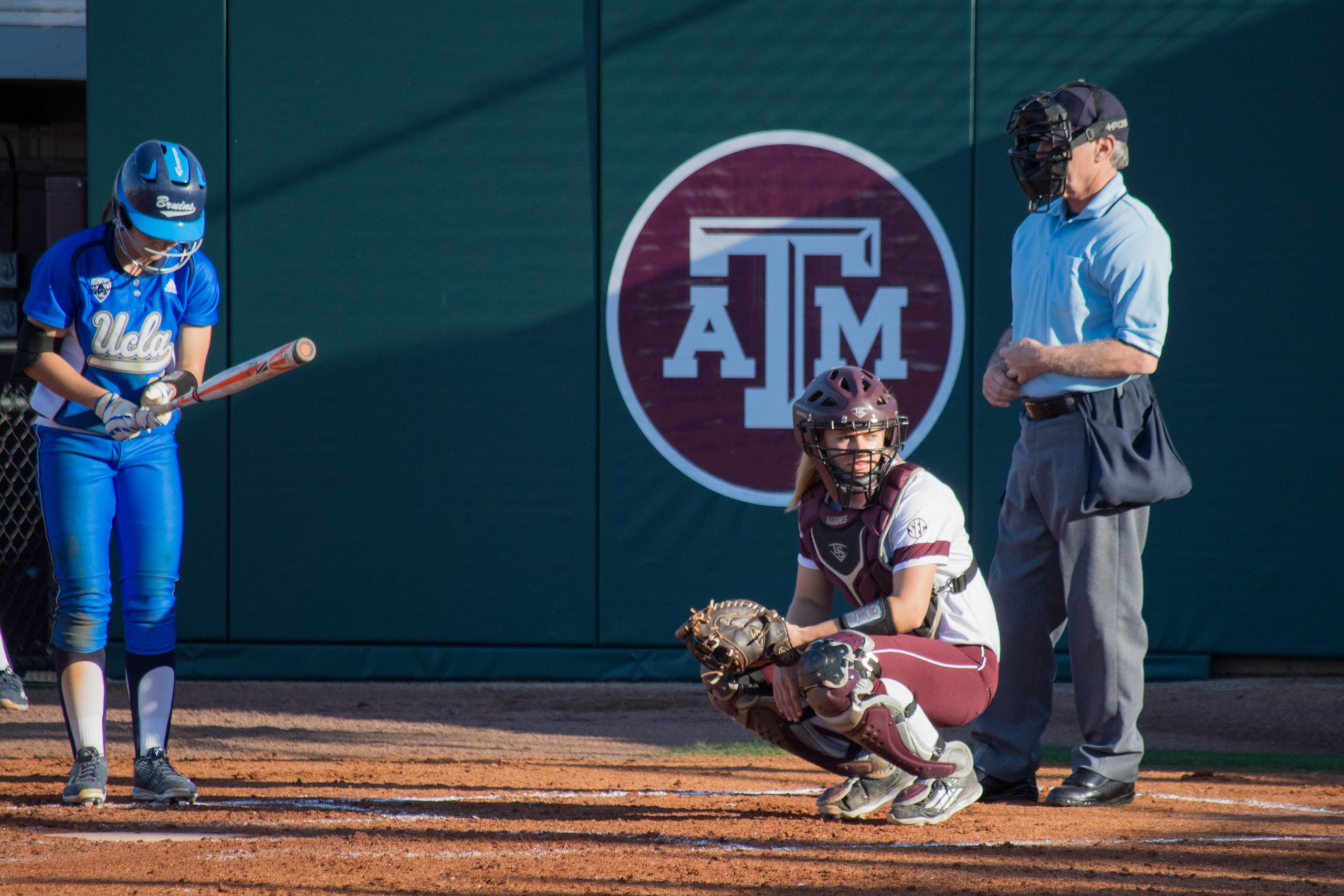 Softball vs. UCLA