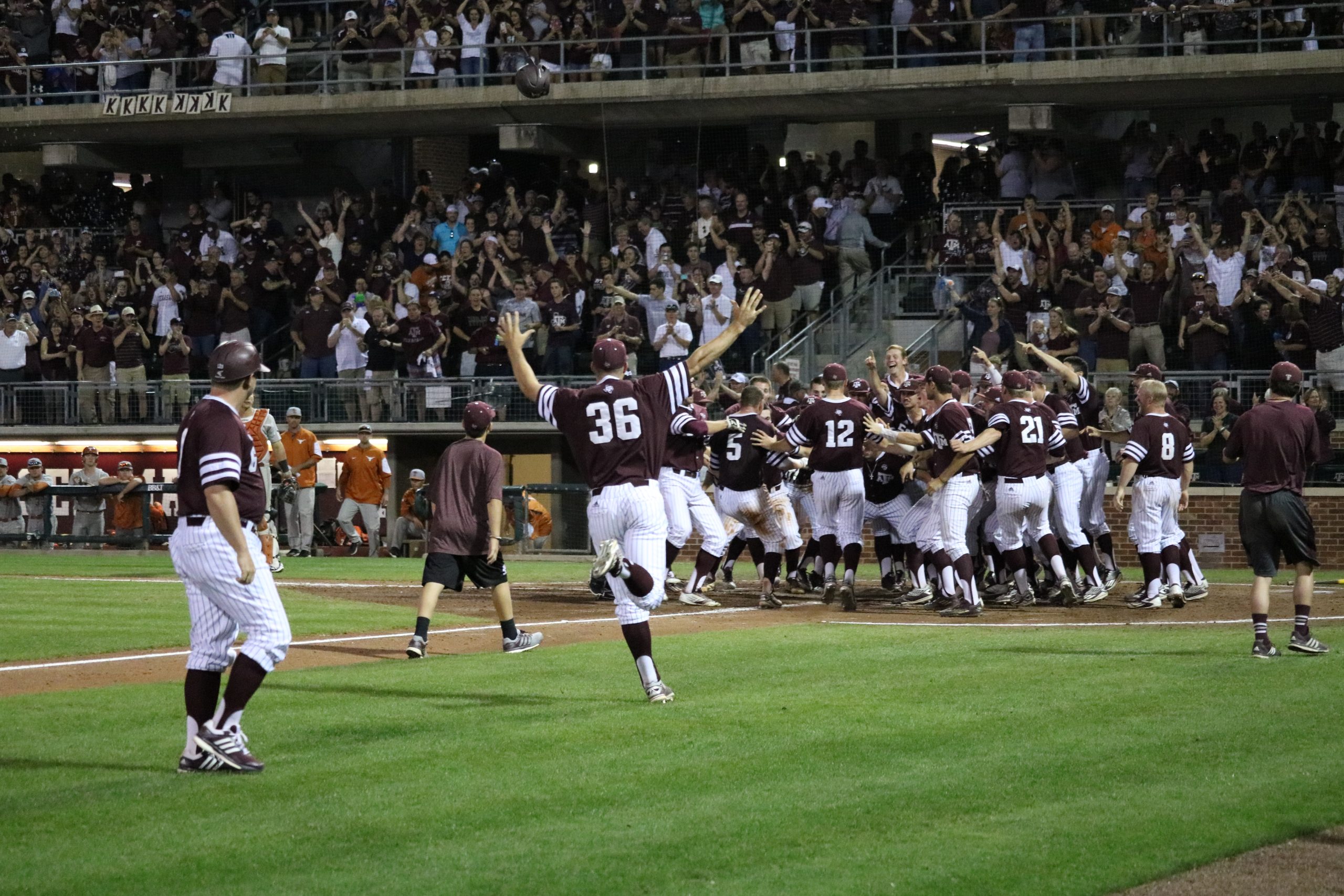 Baseball vs Texas University