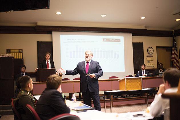 The Board of Regents presented to the Student Senate Wednesday night.