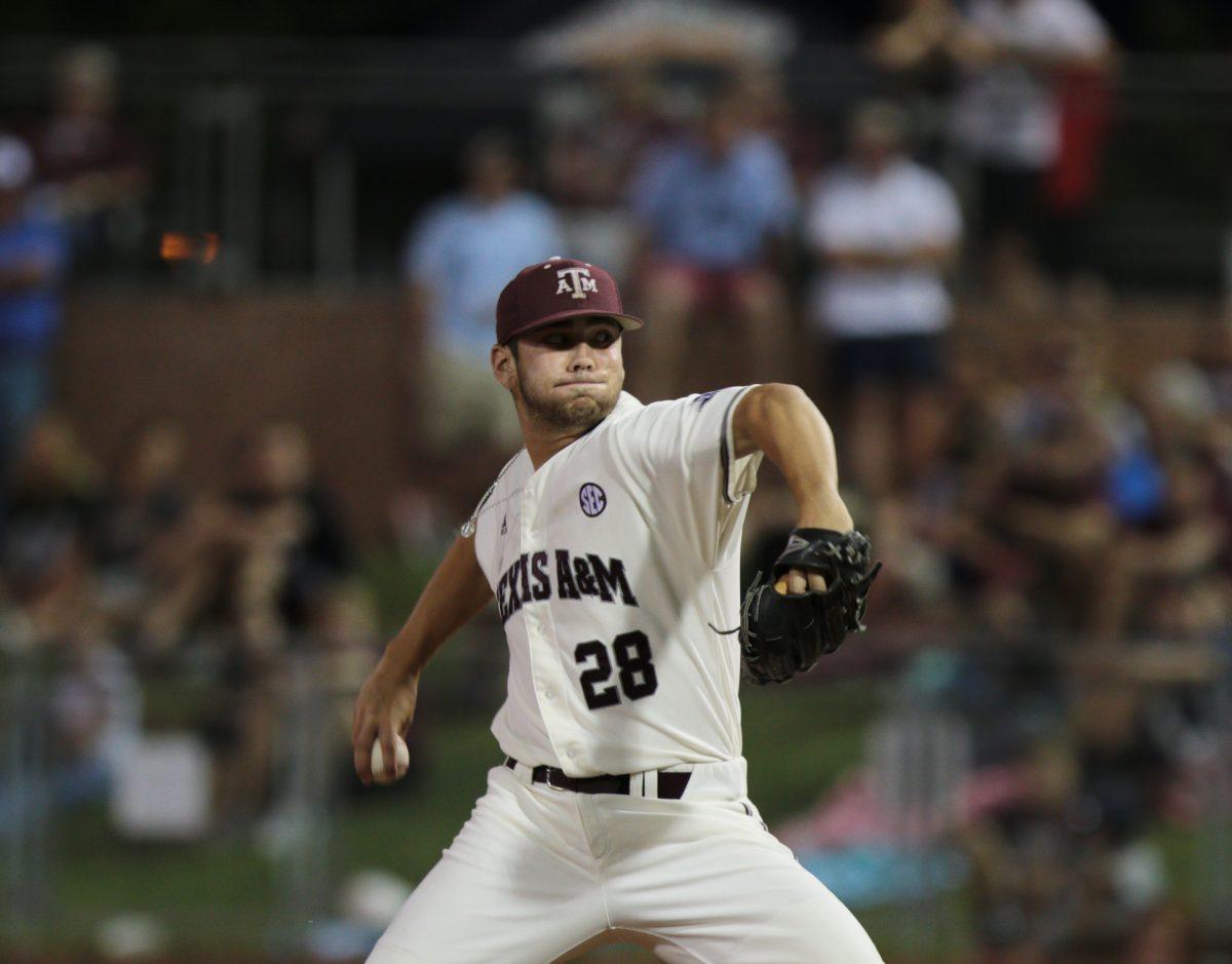 <p>Mark Ecker lowered his ERA to a sparkling 0.29 with three more scoreless innings against the Gamecocks.</p>