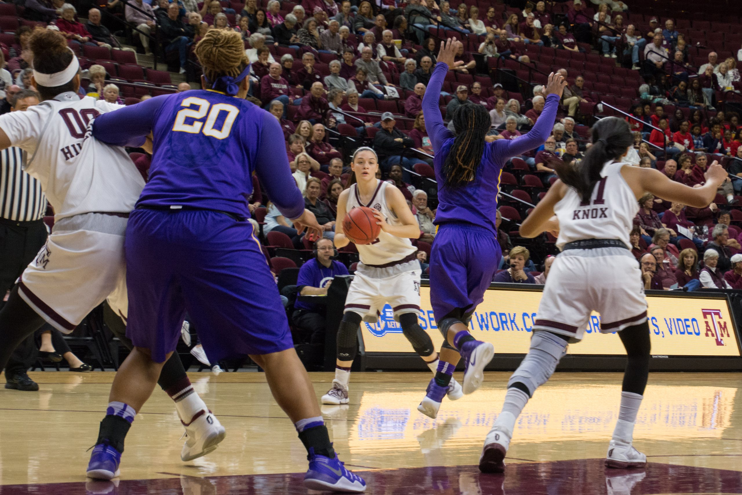 SLIDESHOW: Women's Basketball beats LSU