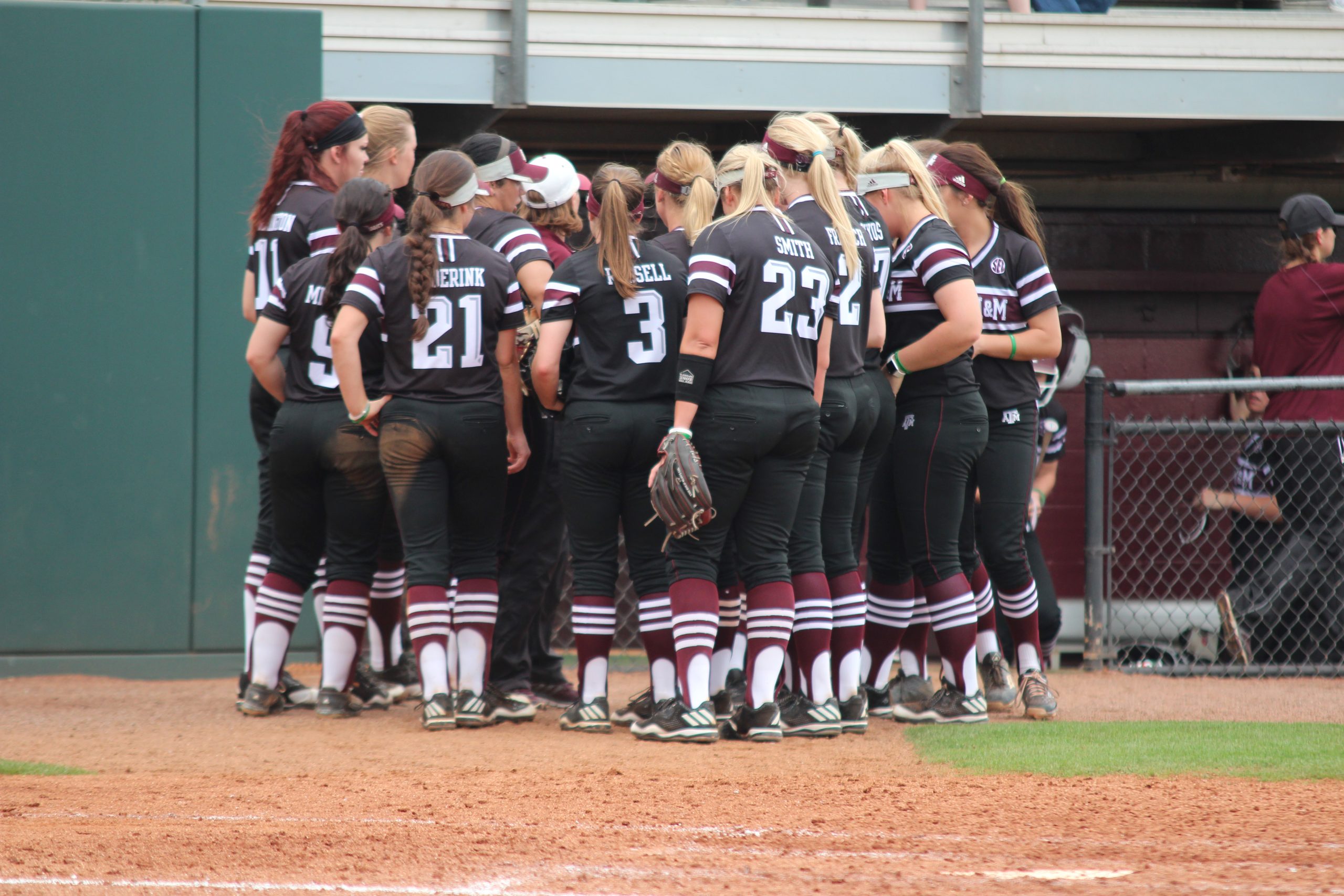 Slideshow%3A+Aggie+Softball+defeats+SFA+8-7+in+Texas+A%26M+Invitational