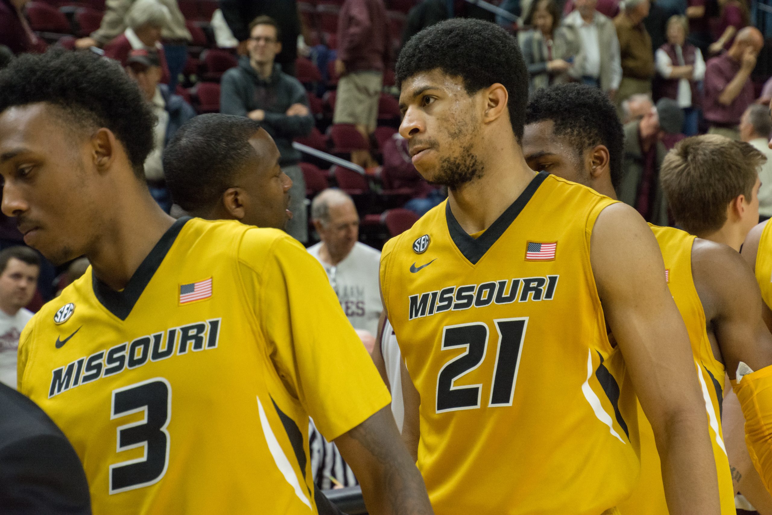 SLIDESHOW%3A+Mens+Basketball+edges+Missouri