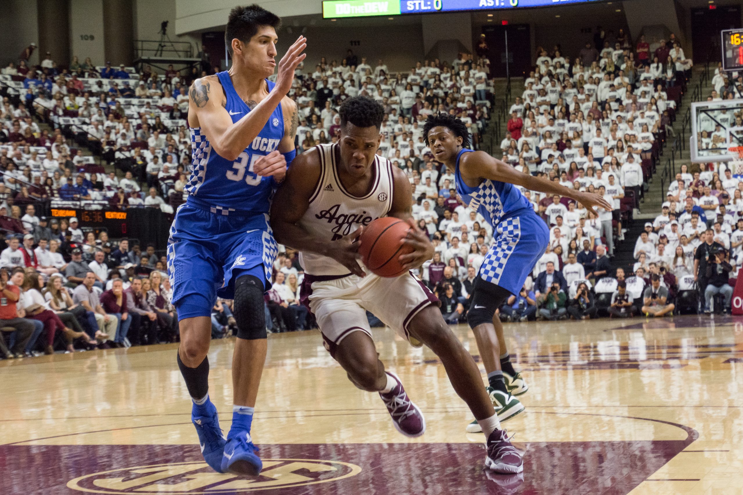 Slideshow%3A+Texas+A%26M+vs.+No.+9+Kentucky