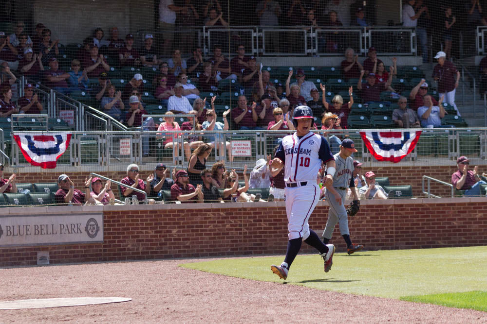 Slideshow: Texas A&M v. No. 11 Auburn