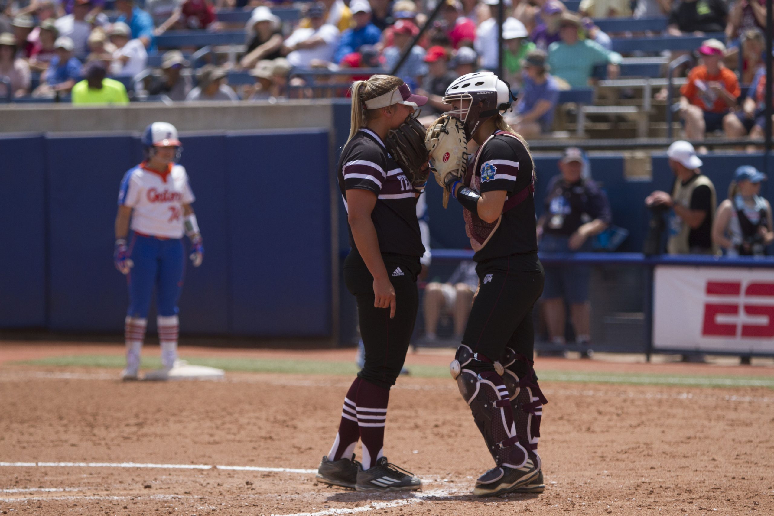 Photo Gallery: Texas A&M falls 8-0, to Florida at Women's College World Series