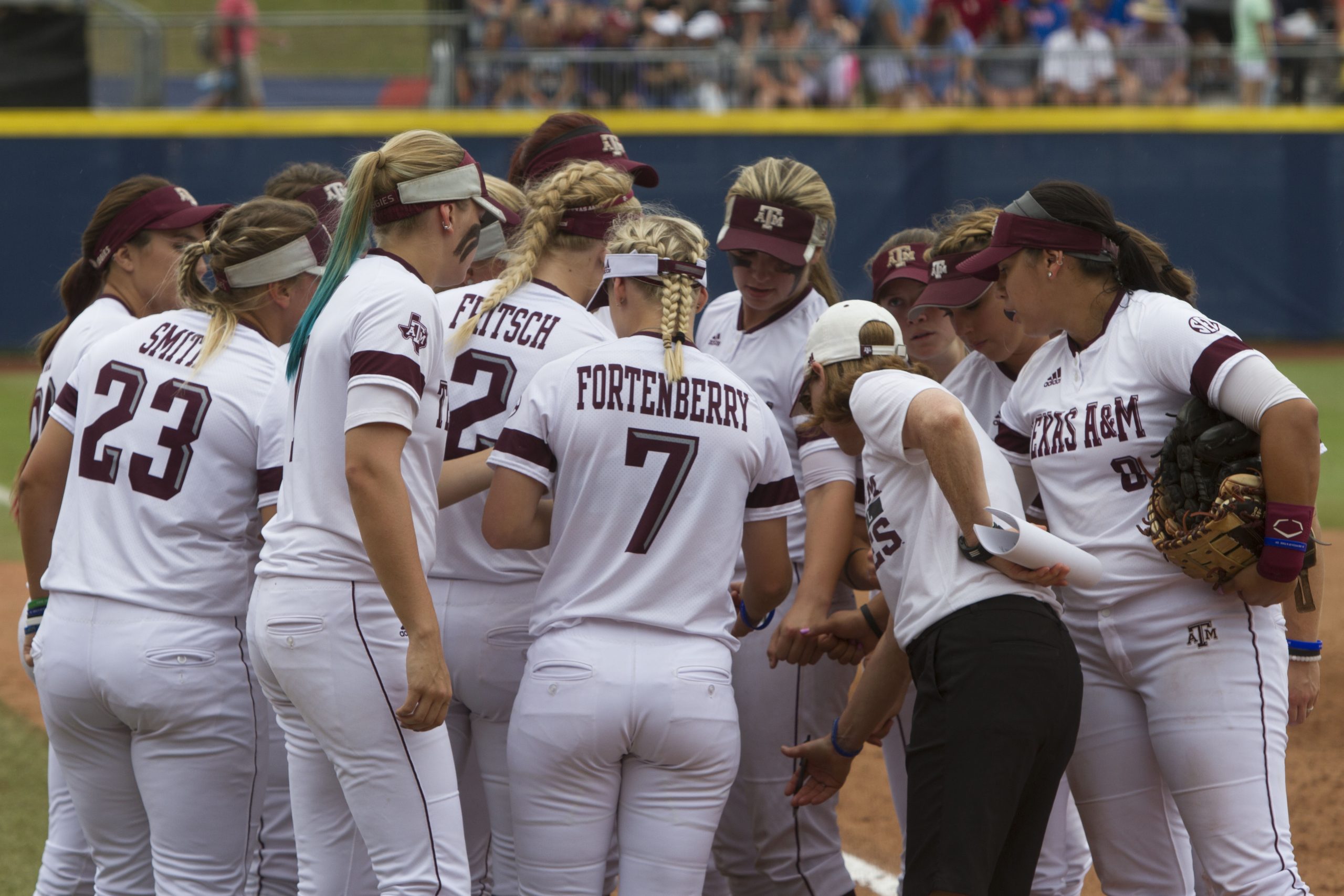Photo+Gallery%3A+Texas+A%26M+falls+to+UCLA+in+Womens+College+World+Series