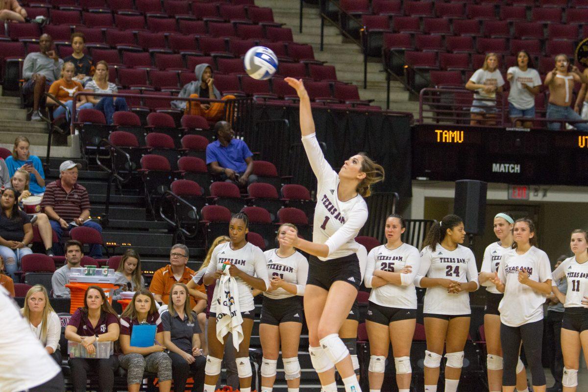 Freshman+outside+hitter+Samantha+Sanders+had+2+kills+in+the+Aggies+3-0+loss+to+No.+6+Texas.