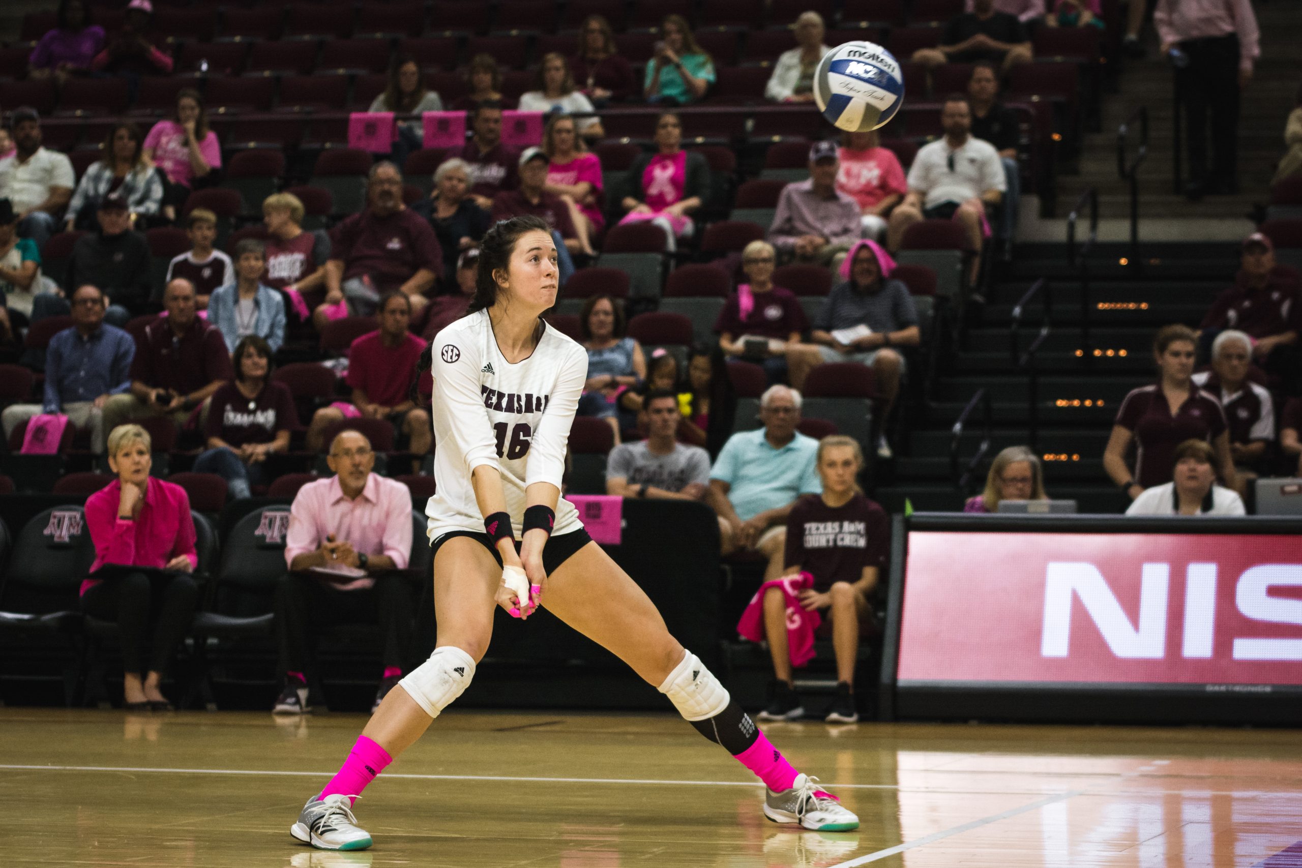 Texas+A%26M+defeats+Auburn+in+four+sets