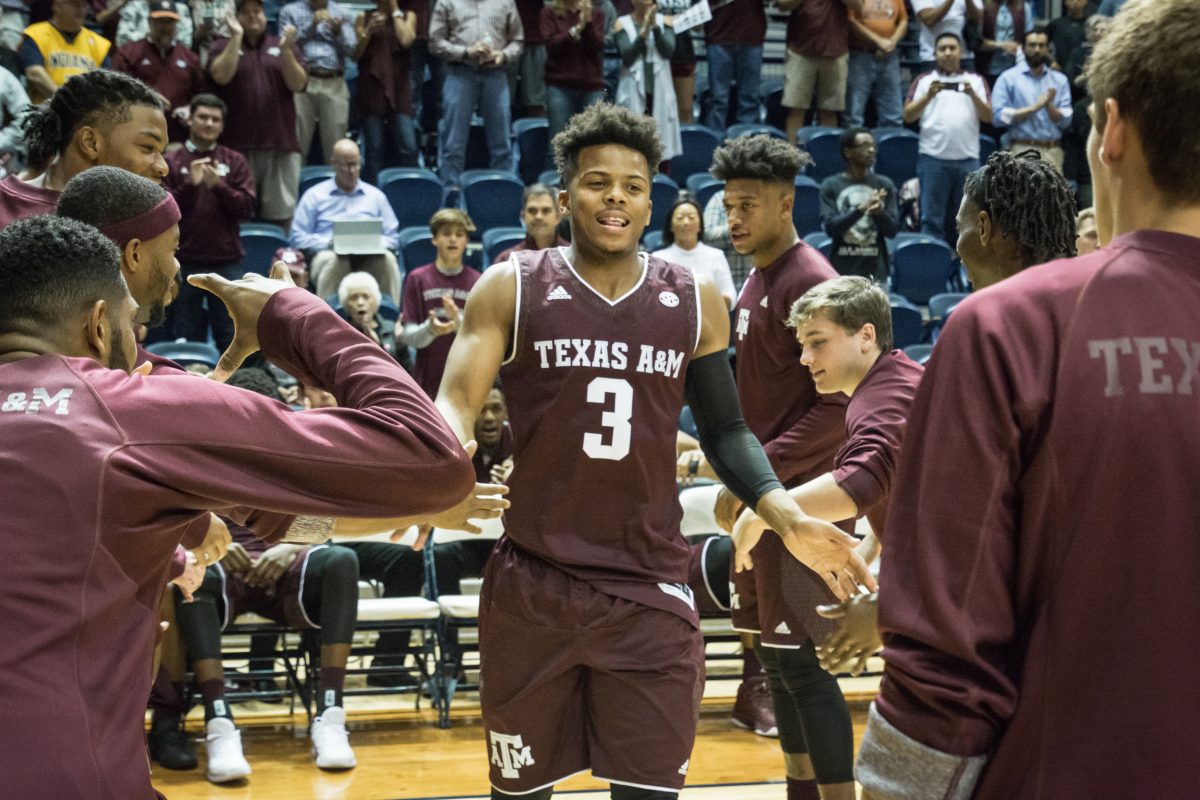 Junior+guard%26%23160%3BAdmon+Gilder+tied+teammate+Tyler+Davis+with+a+game-high+23+points+in+the+Aggies+88-65+win+over+West+Virginia.+Gilder+also+added+nine+rebounds+and+seven+assists.%26%23160%3B