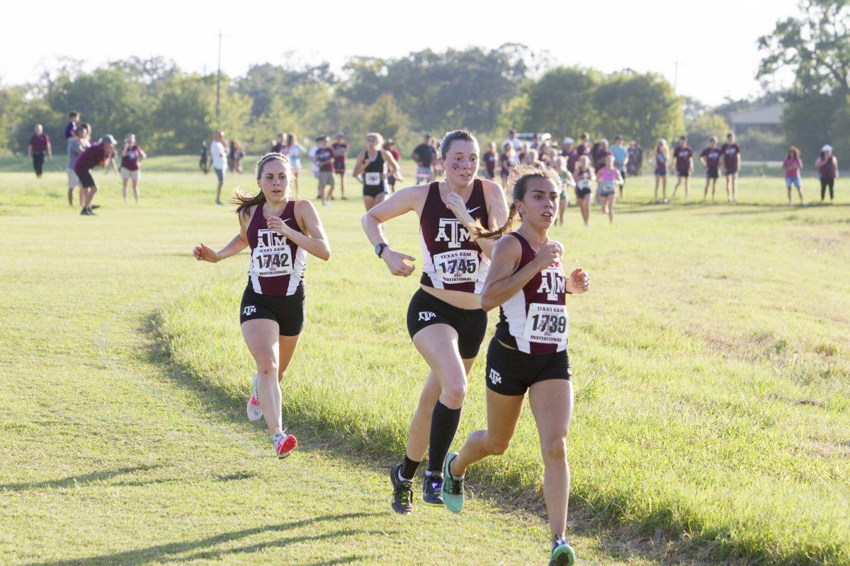 (Left to right) Junior Shelby McNeel, senior Devin Norton and sophomore Lizette Chapa competed Friday in the Aggieland Open. Norton&#8217;s time of 18:57.7 helped seal the women&#8217;s victory.&#160;