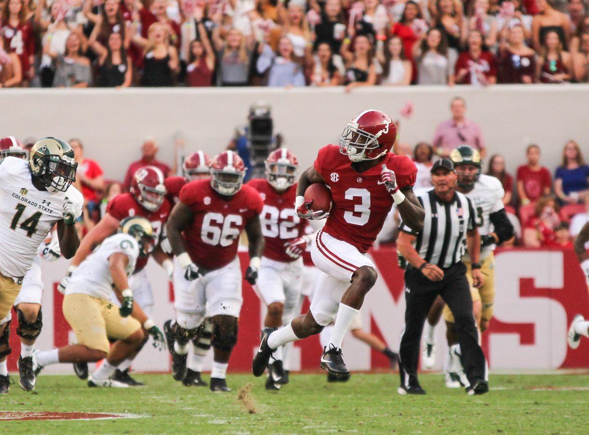 Junior+wide+receiver+Calvin+Ridley+runs+towards+the+endzone+during+Alabama%26%238217%3Bs+game+against+Colorado+State+on+September+16%2C+2017.%26%23160%3B