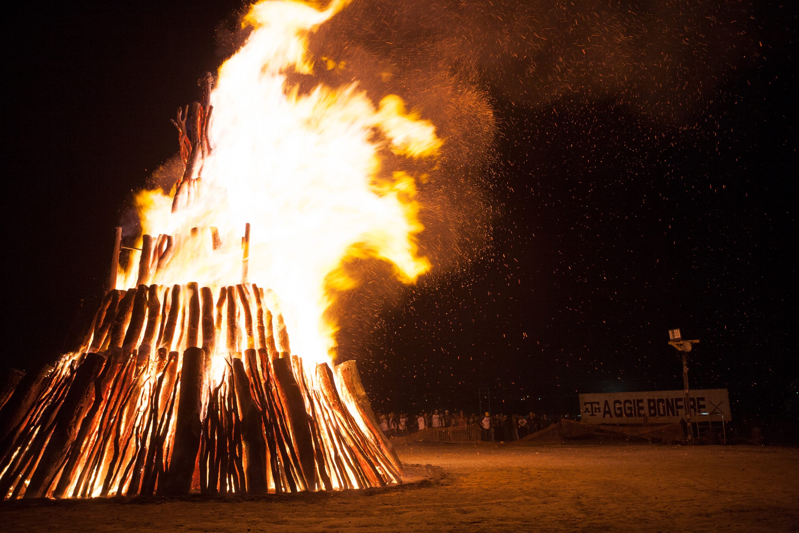 Student Bonfire Burn Night 2017