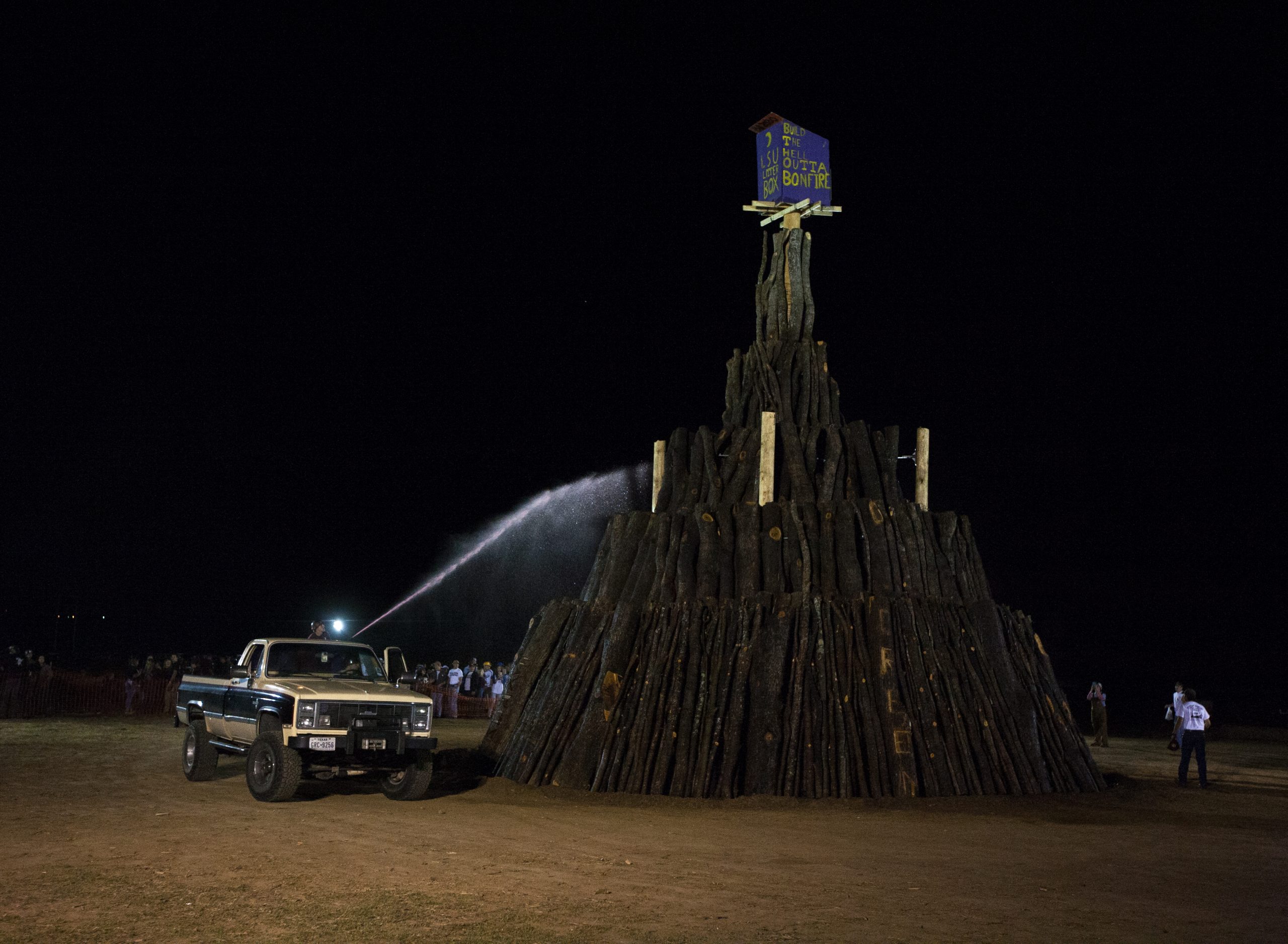 Student Bonfire Burn Night 2017