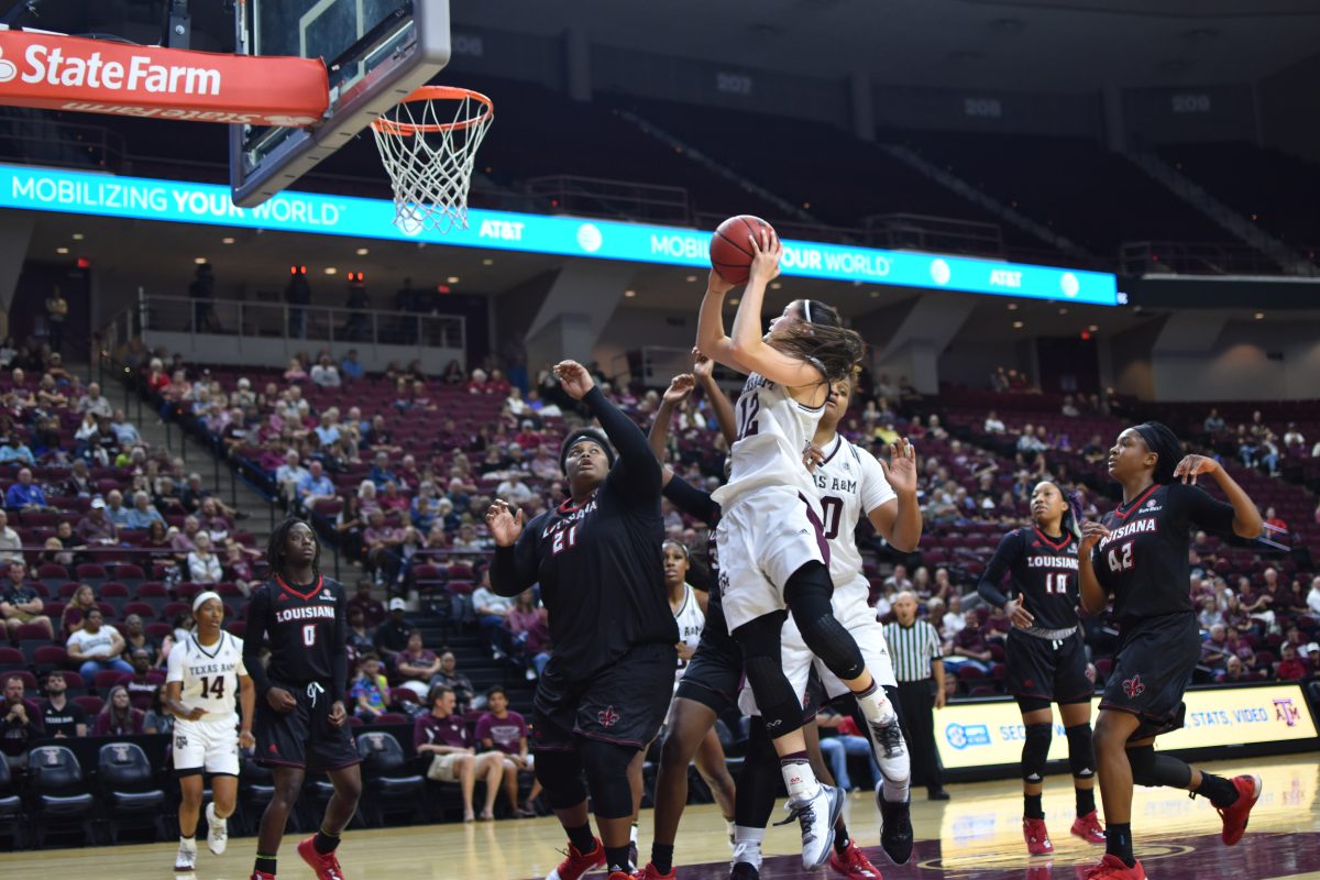 Junior&#160;Danni Williams&#160;had five assets in game against Louisiana-Lafayette.&#160;