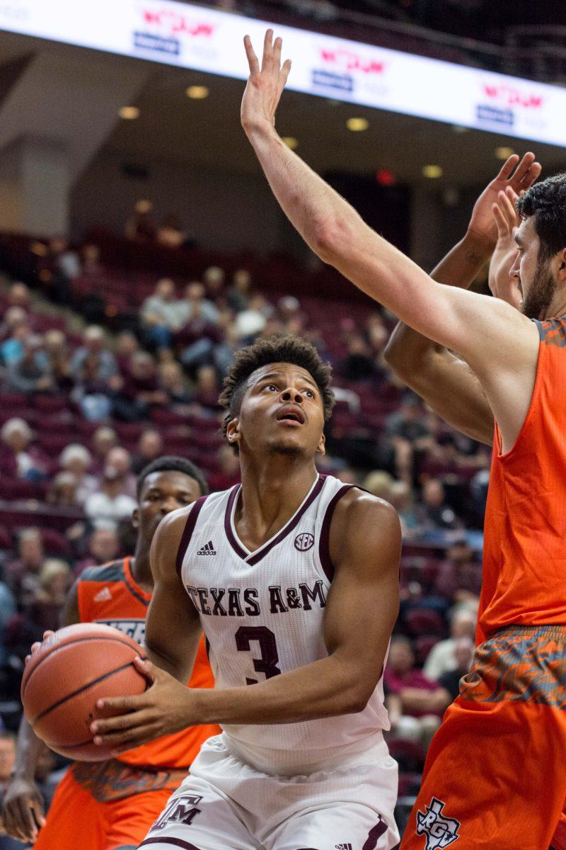 Junior guard Admon Gilder finished the game against UTRGV with 17 points and four assists in only 24 minutes of action.