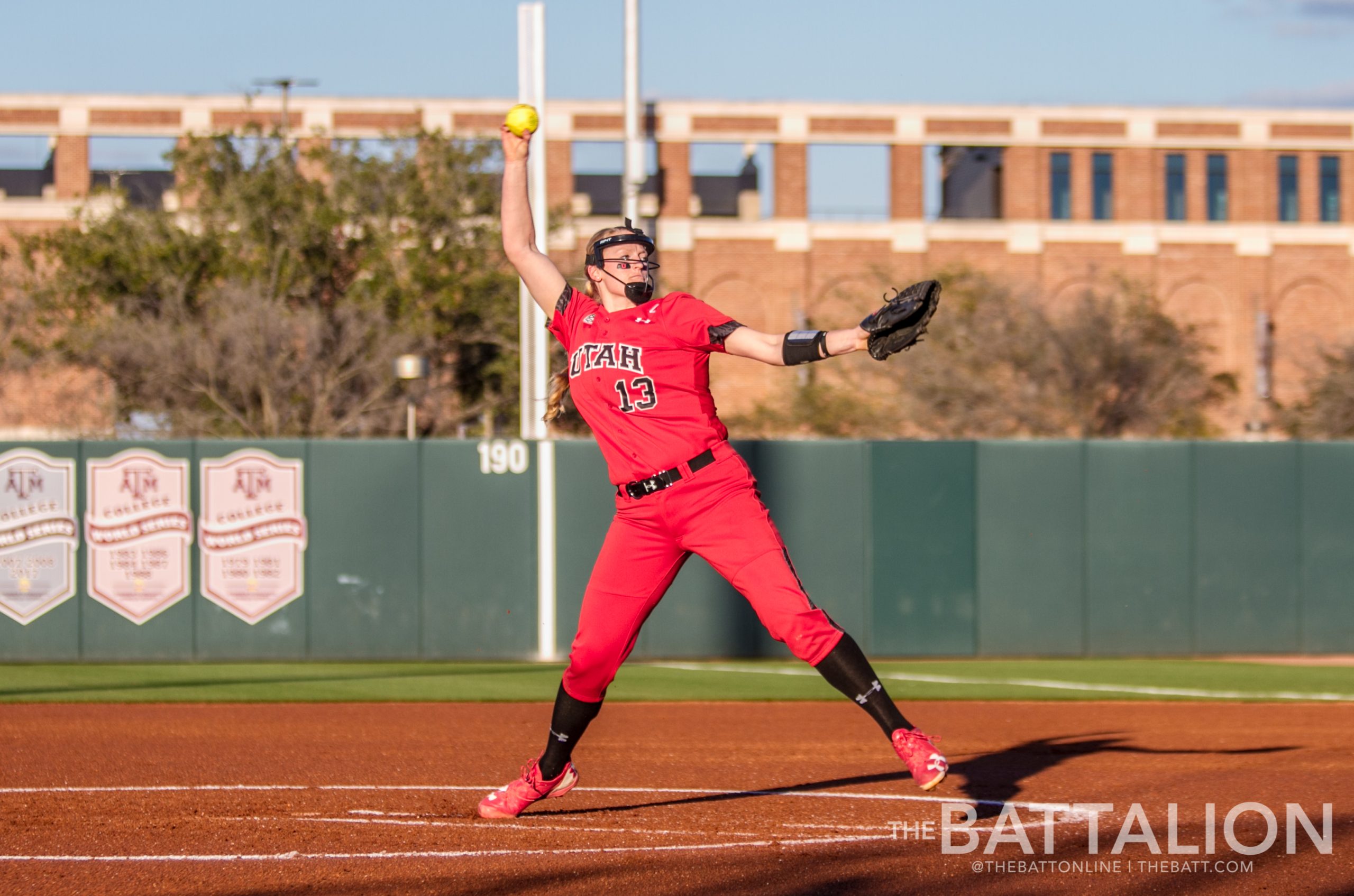 Softball+vs+Utah