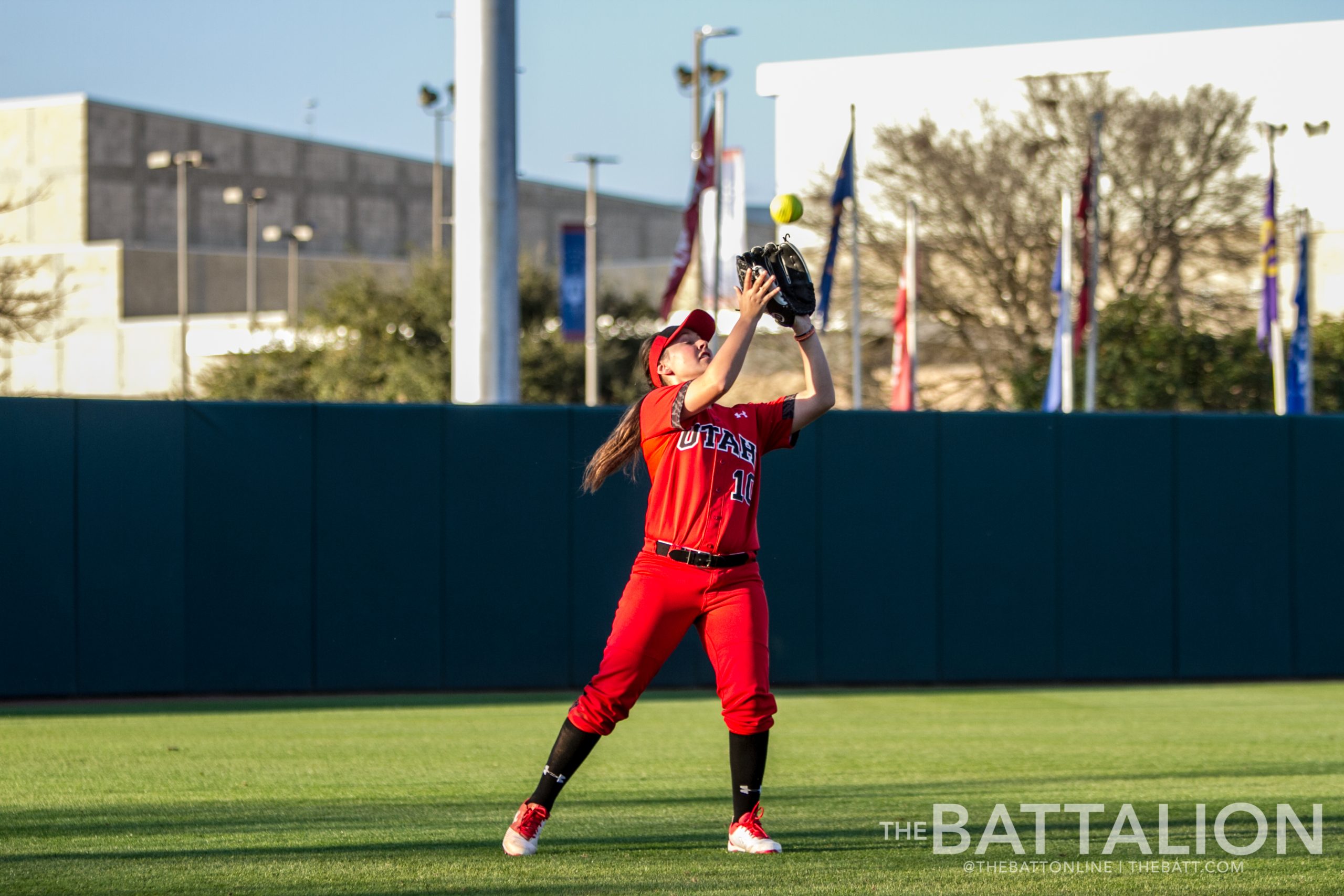 Softball+vs+Utah