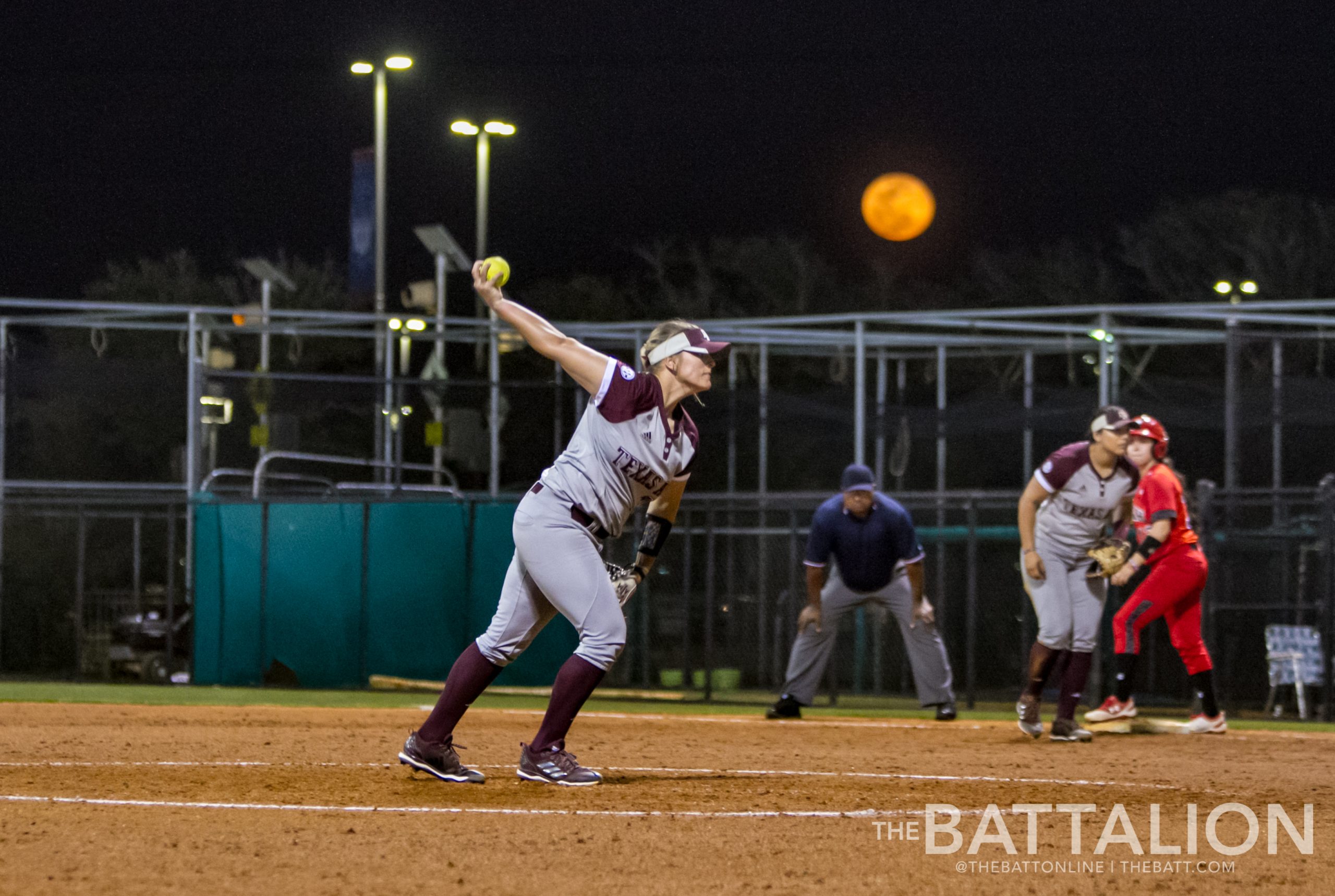 Softball+vs+Utah