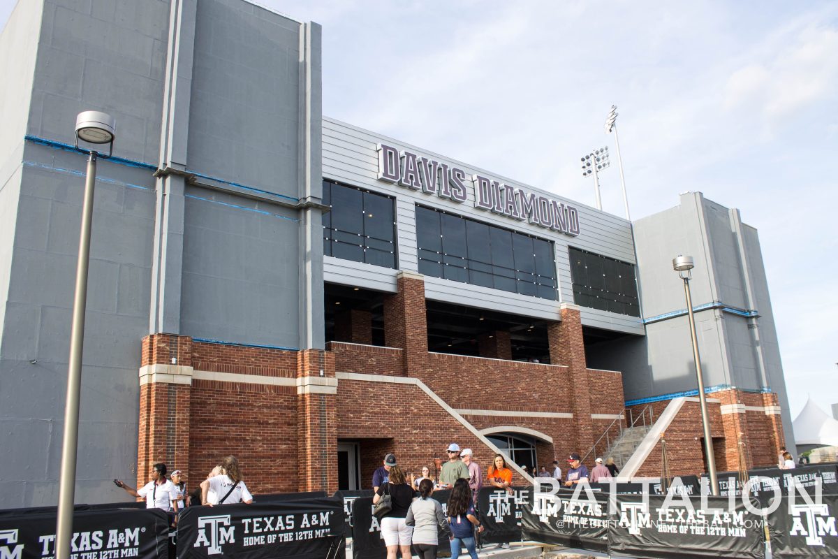 The Davis Diamond is set to be completed later in 2018 and its construction will look similar to that of Blue Bell Park.