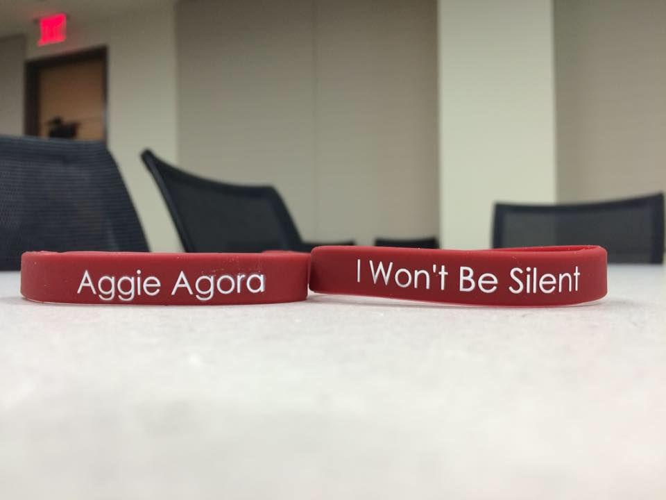 Aggie Agora hosts a Friday lecture series with distinguished guests who talk to students about the American Dream.