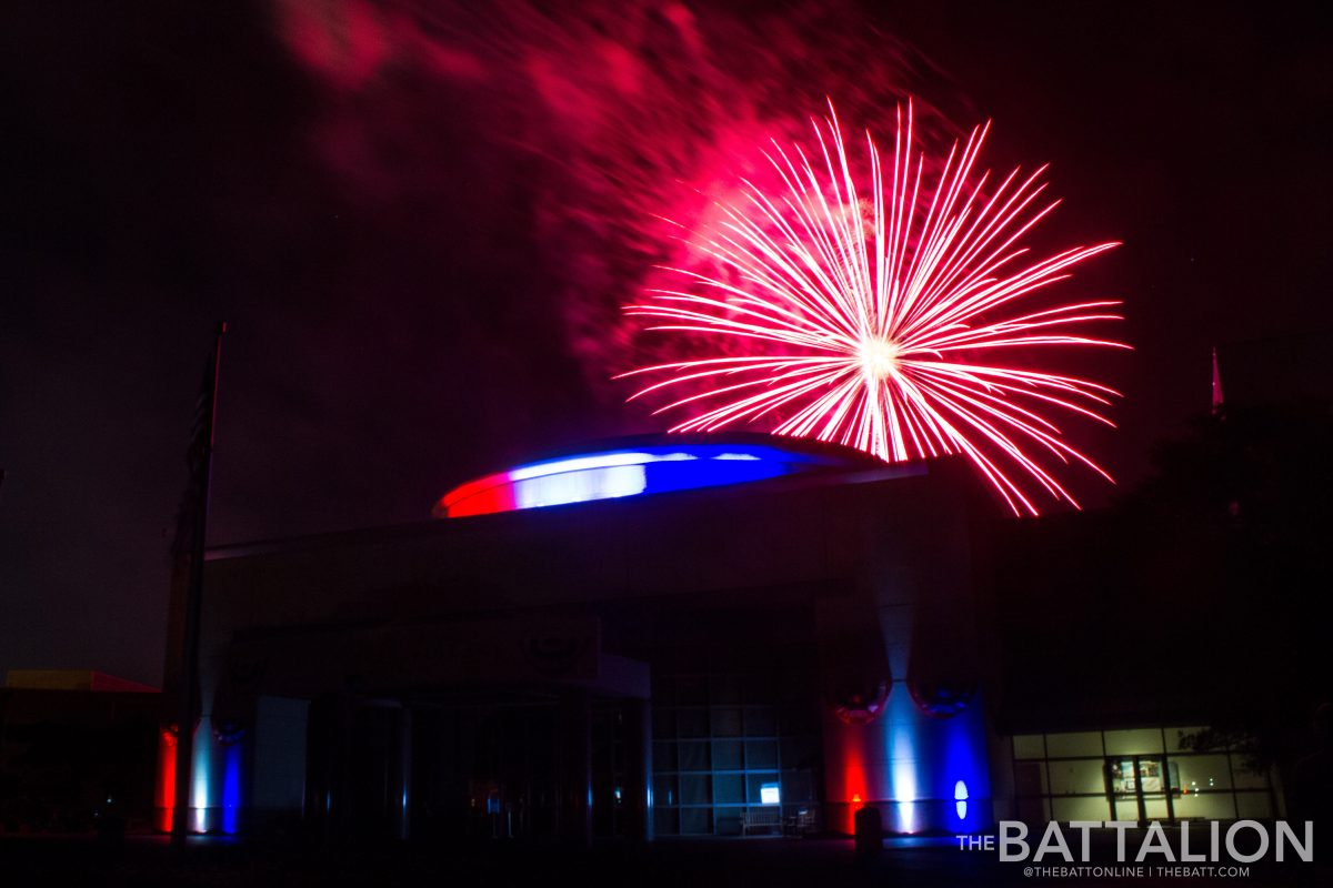 The fireworks display was accompanied by the Brazos Valley Symphony Orchestra.