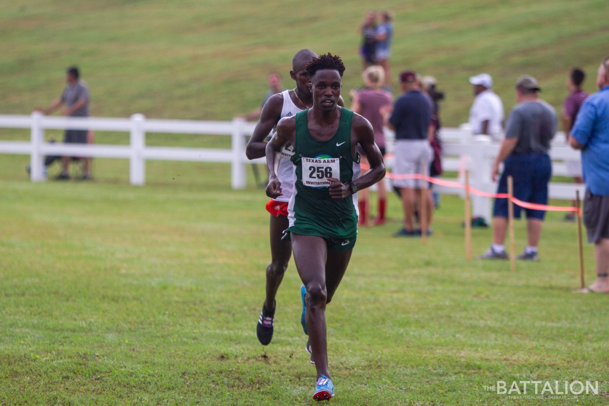 Senior Emmanual Rotich of Tulane maintained his first place status from the end of the first lap through to the fish line.