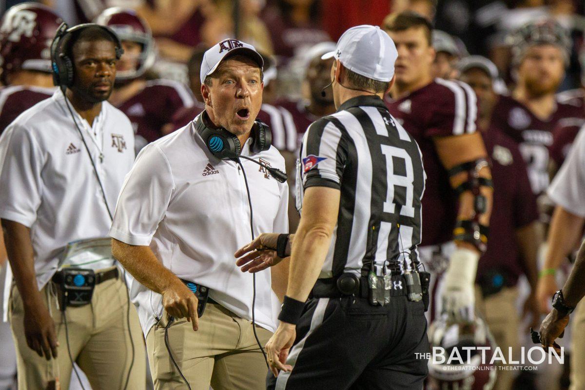 Texas+A%26amp%3BM+Head+Coach+Jimbo+Fisher+argues+with+a+ref+after+a+controversial+call.