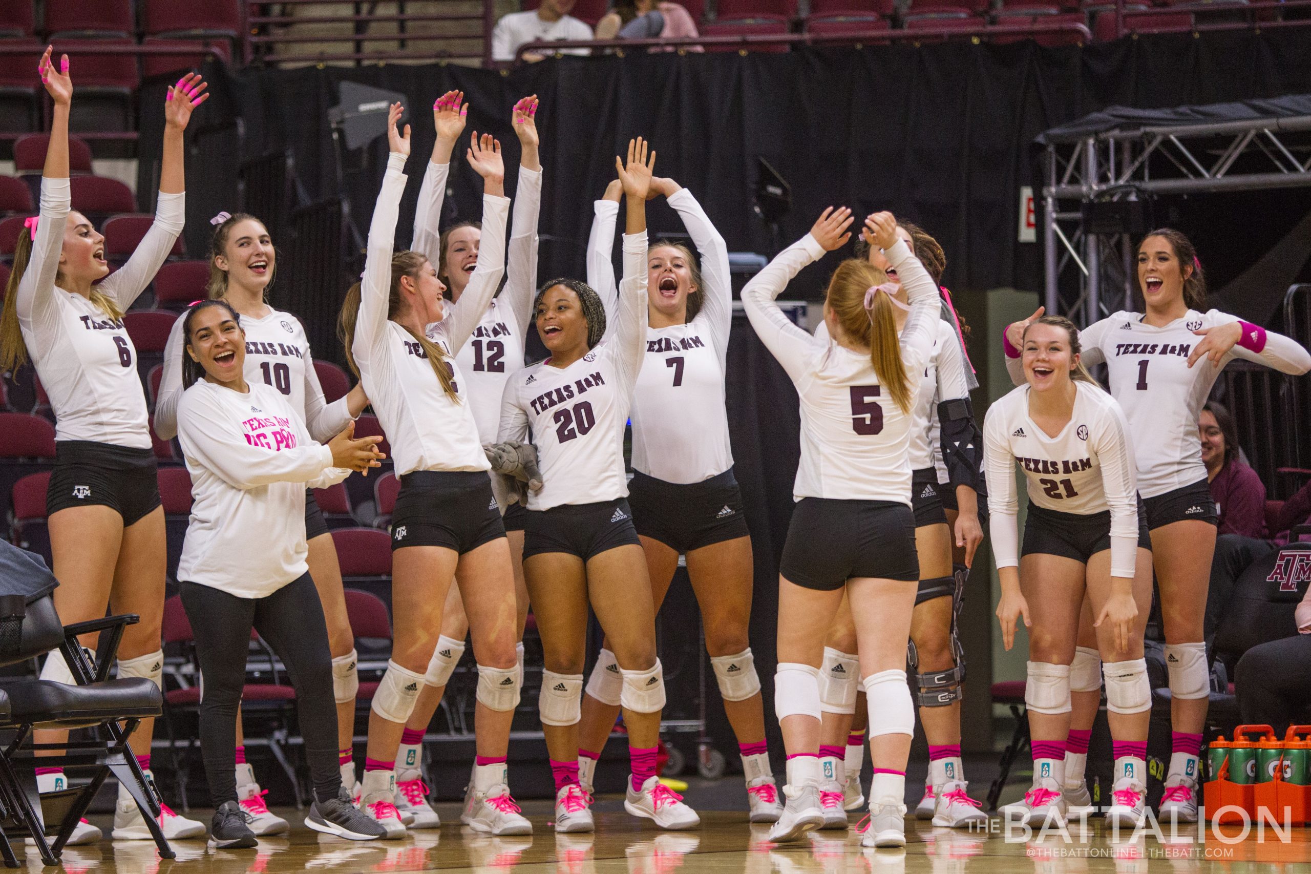 Volleyball+vs.+Tennessee