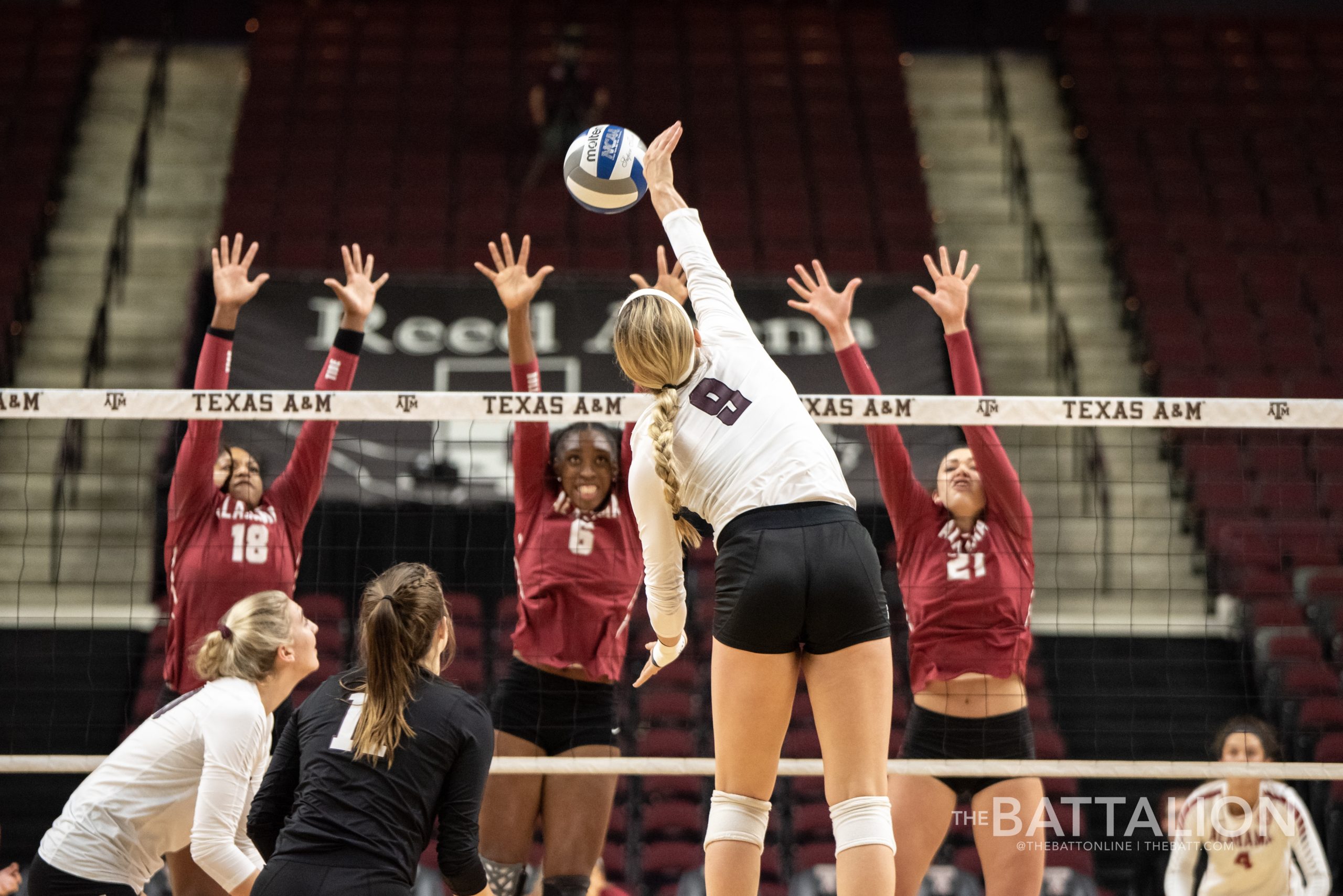 Texas+A%26M+volleyball+vs.+Alabama