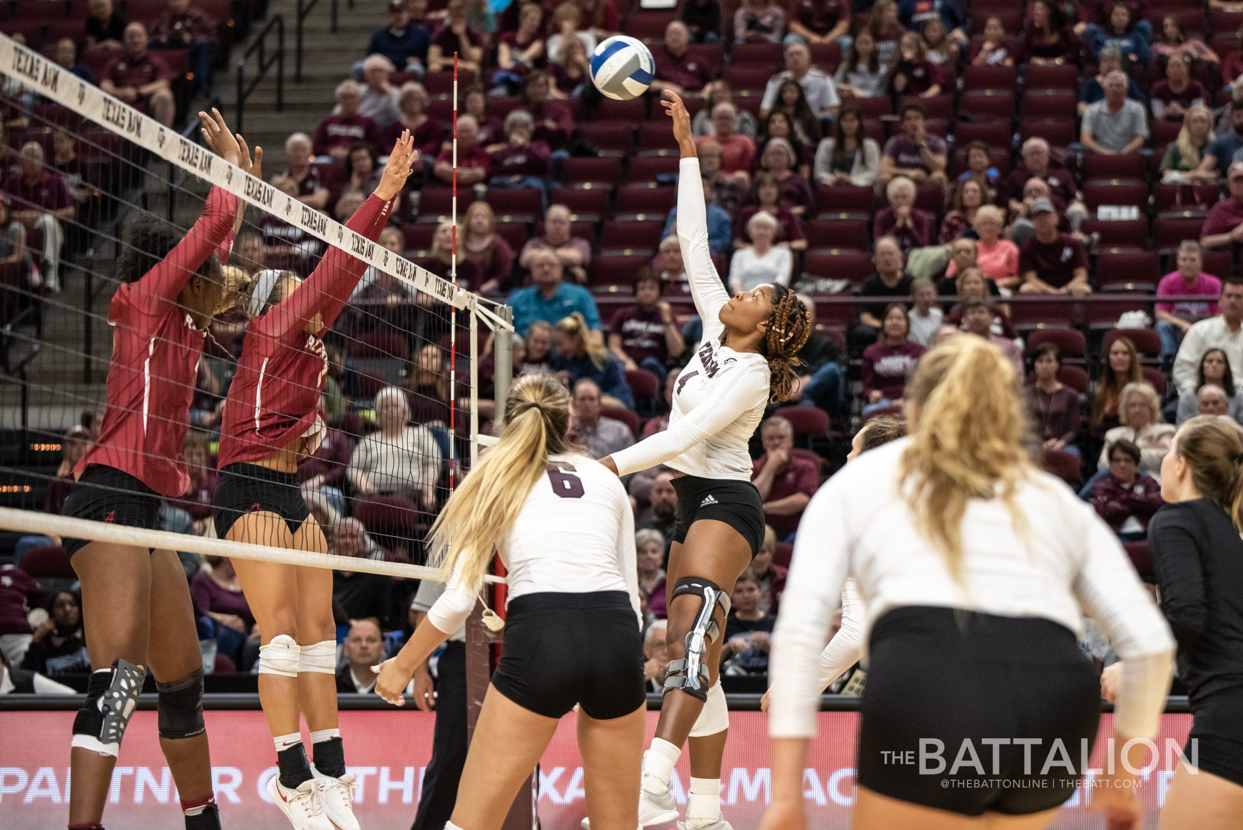 Texas+A%26M+volleyball+vs.+Alabama