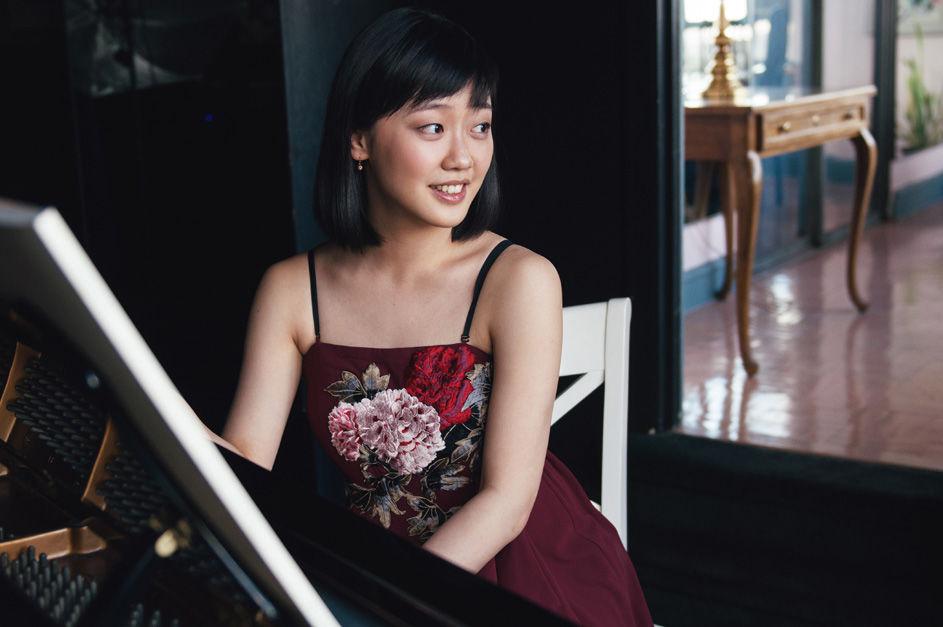 Fei-Fei is the winner of the 2014 Concert Artists Guild Competition and a finalist in the 2013 Van Cliburn International Piano Competition.